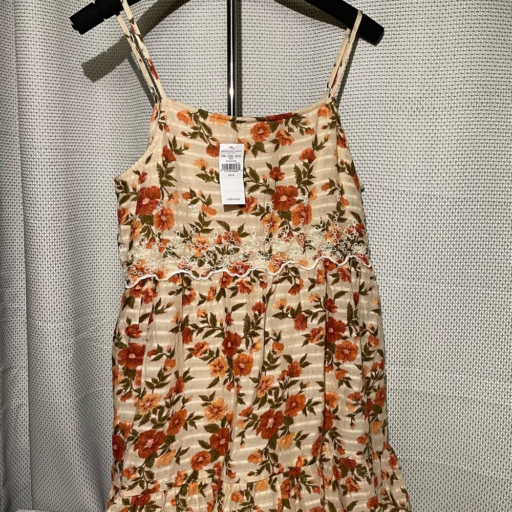 American Eagle Outfitters Floral Dress with Lace